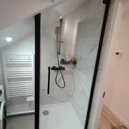 Le Hublot D Loft Moderne Panoramique *