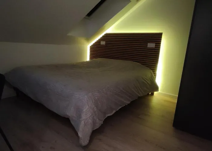 Le Hublot D Loft Moderne Panoramique *